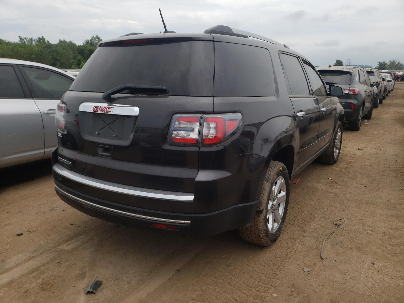 Photo 4 from auction – 2016 GMC ACADIA SLE with VIN 1GKKRNED6GJ247359