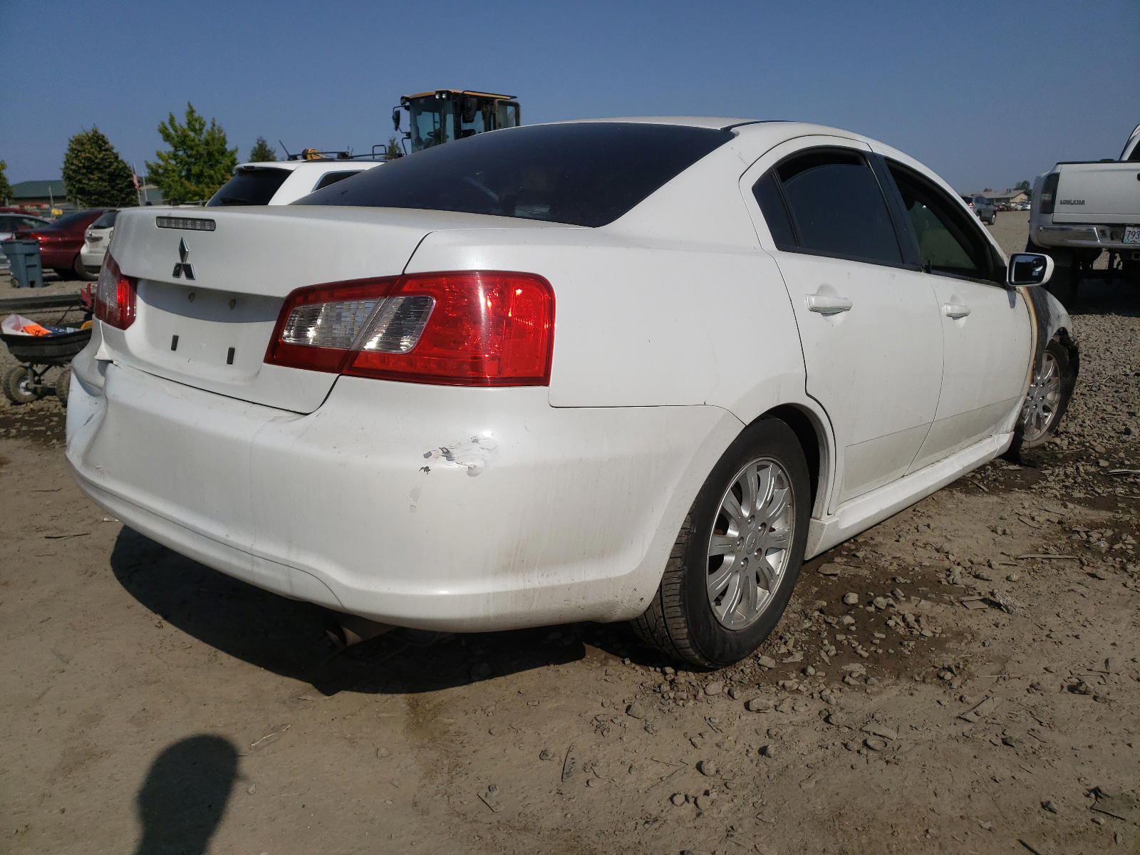 Photo 4 from auction – 2010 MITSUBISHI GALANT FE with VIN 4A32B2FF7AE006146