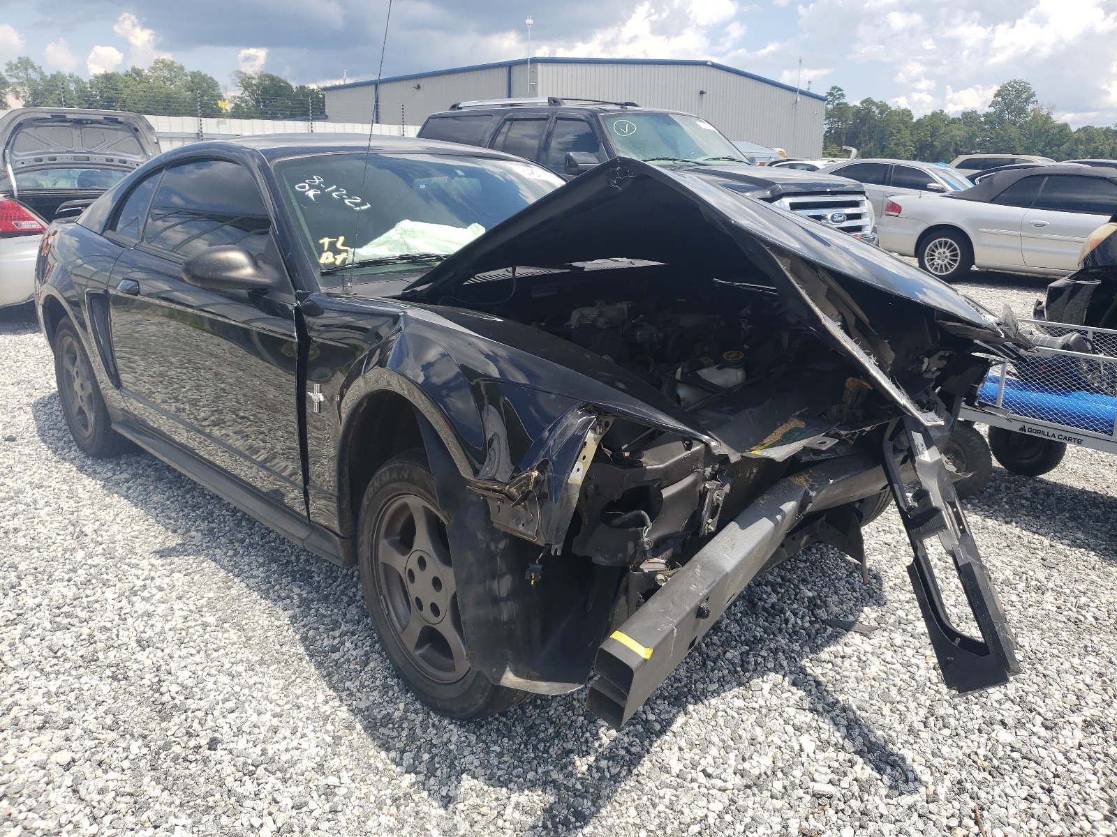 FORD MUSTANG 2003 z numerem VIN 1FAFP40413F305370 - Zdjęcie z aukcji