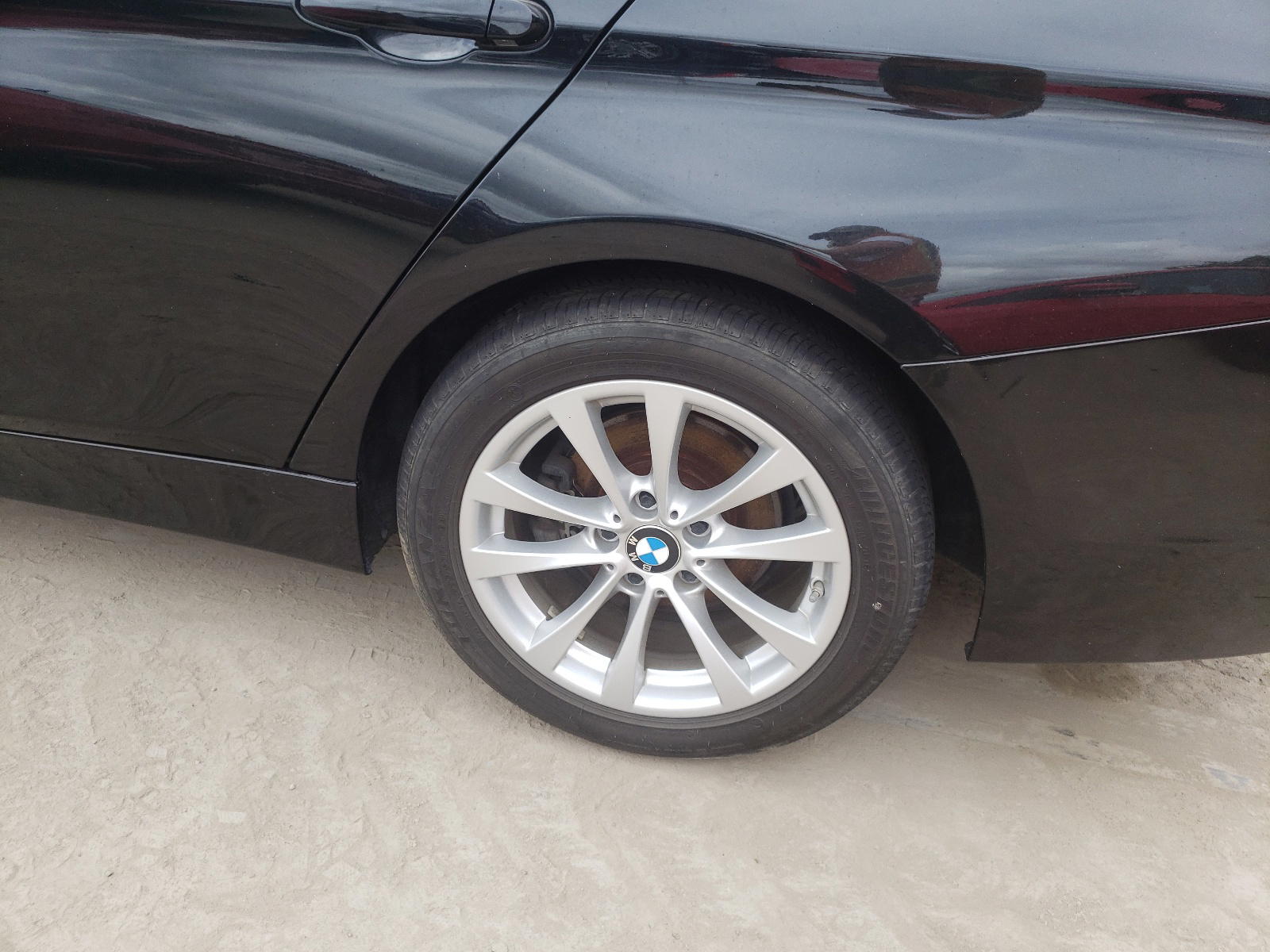 Photo 9 from auction – 2017 BMW 320 I with VIN WBA8A9C52HK619854