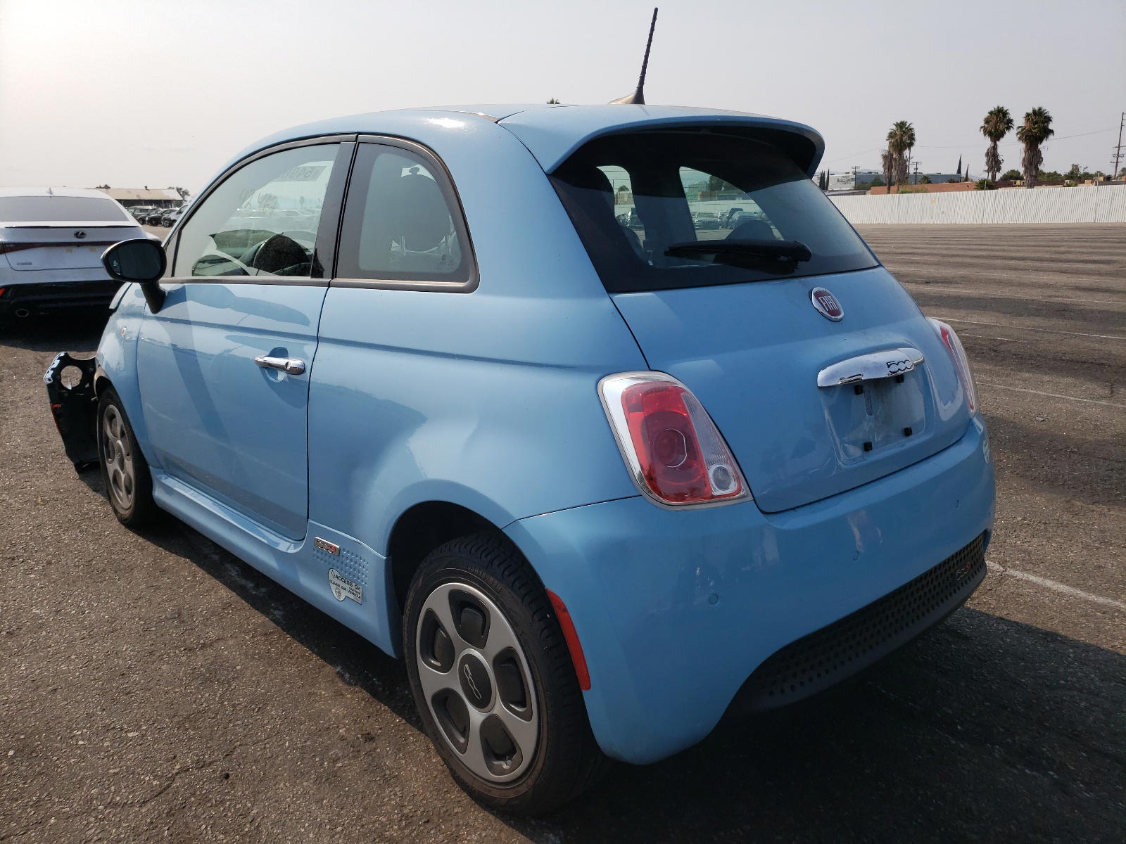 Photo 3 from auction – 2017 FIAT 500 ELECTR with VIN 3C3CFFGE7HT514060