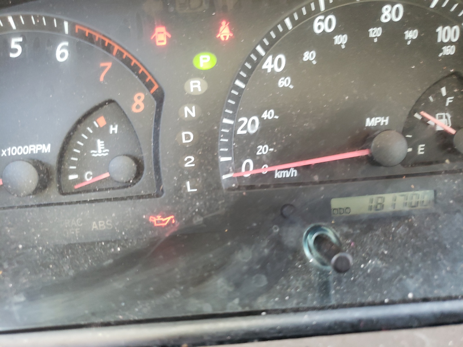 Photo 8 from auction – 2002 TOYOTA CAMRY LE with VIN 4T1BE32KX2U640699