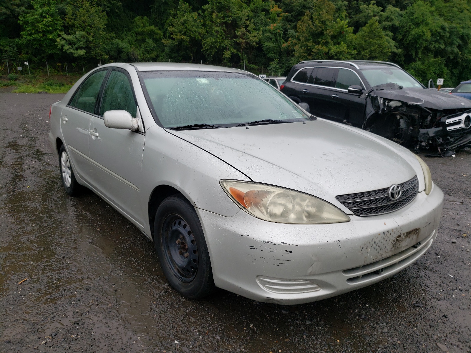 TOYOTA CAMRY LE 2004 with VIN 4T1BE32K04U284217 - Photo from auction