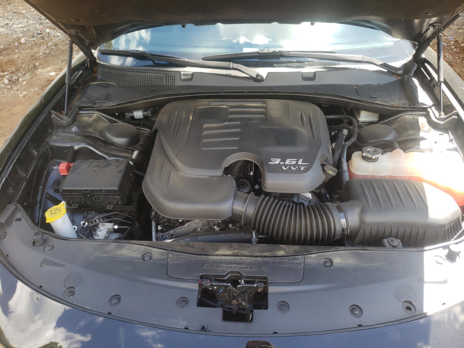 Photo 7 from auction – 2019 DODGE CHARGER SX with VIN 2C3CDXBG7KH692202