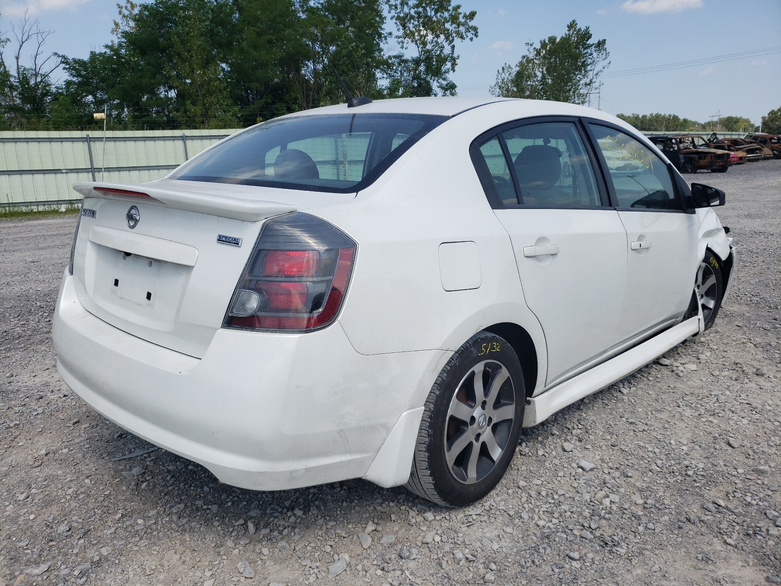 Photo 4 from auction – 2011 NISSAN SENTRA 2.0 with VIN 3N1AB6APXBL724400