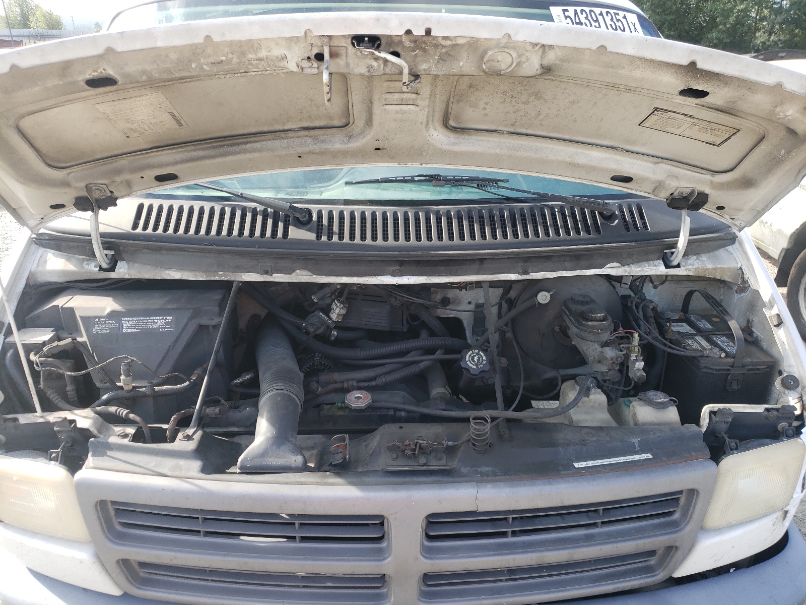 Photo 7 from auction – 1994 DODGE RAM VAN B1 with VIN 2B7GB11X4RK138078