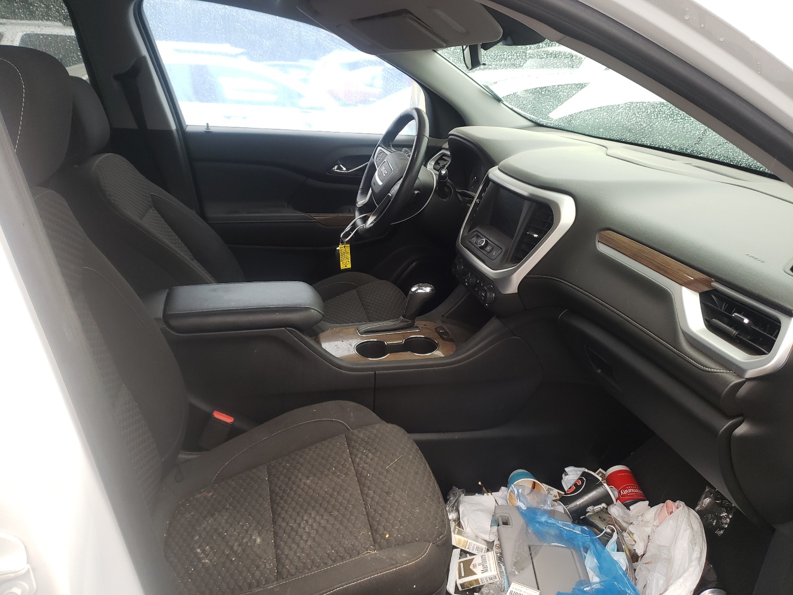 Photo 5 from auction – 2018 GMC ACADIA SLE with VIN 1GKKNKLA1JZ116769