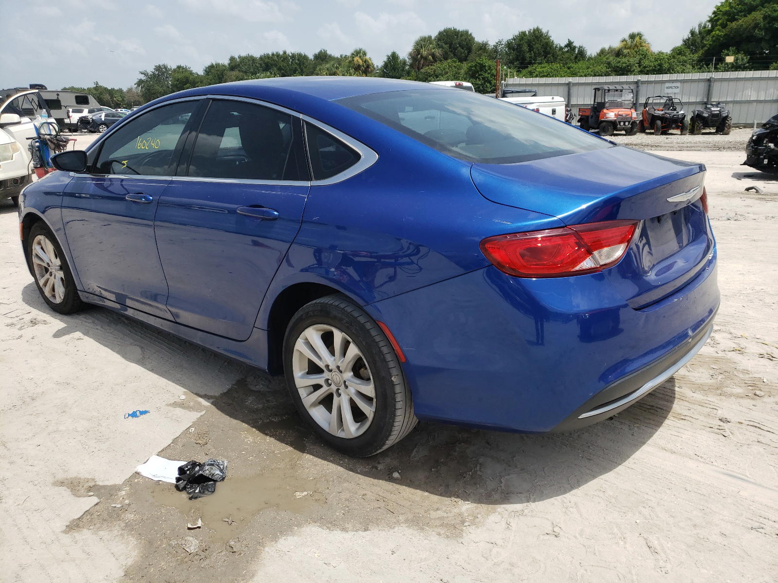 Photo 3 from auction – 2016 CHRYSLER 200 LIMITE with VIN 1C3CCCABXGN117267