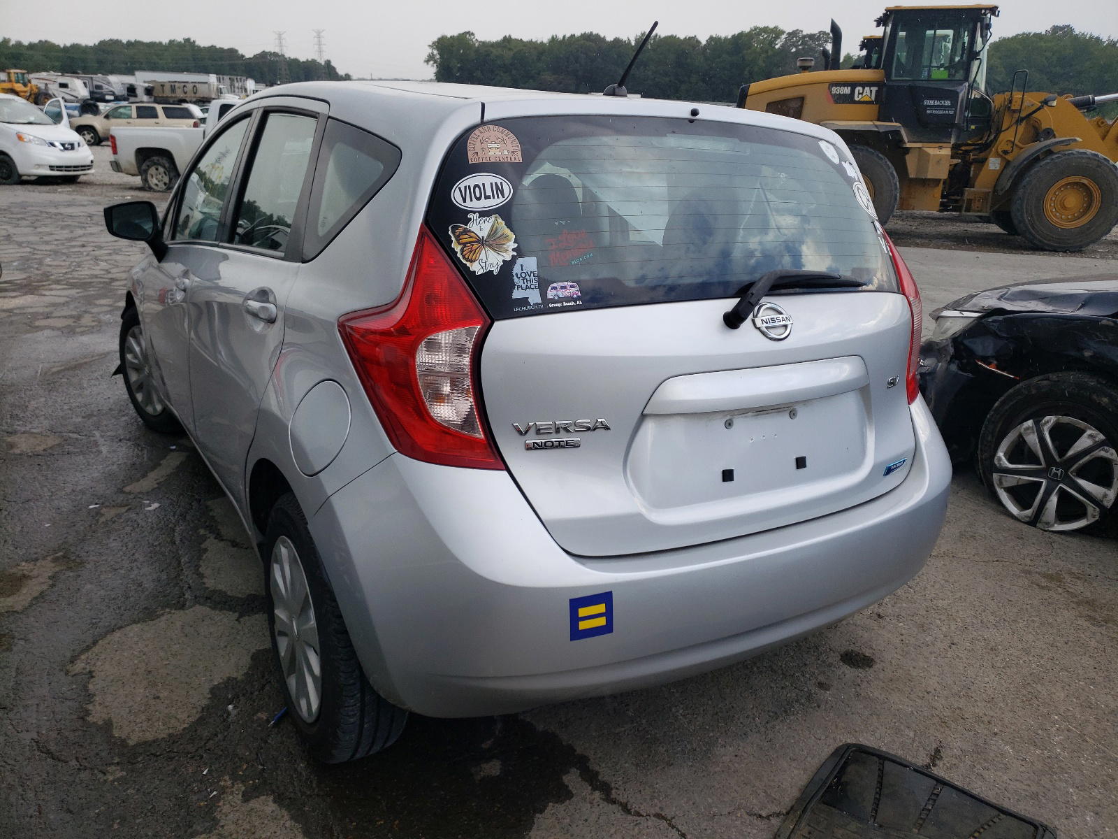 Photo 3 from auction – 2015 NISSAN VERSA NOTE with VIN 3N1CE2CP4FL407823
