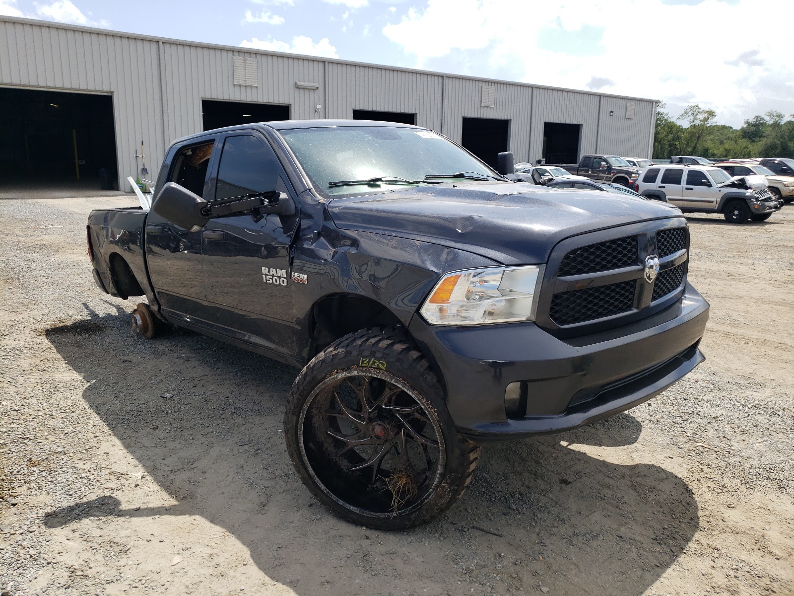 Zdjęcie 1 z aukcji – 2015 RAM 1500 ST z VIN 1C6RR6KT7FS779621