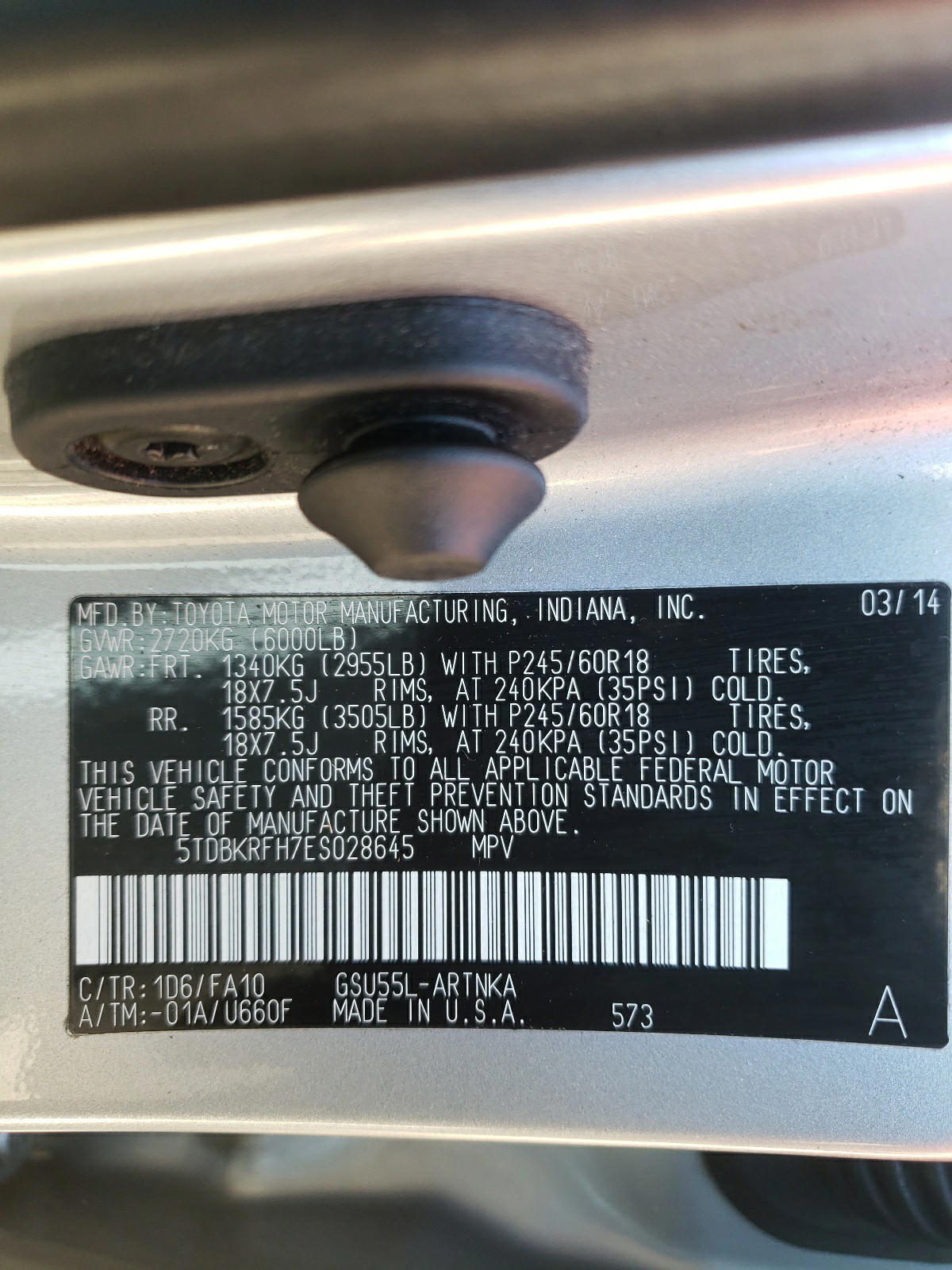 Photo 10 from auction – 2014 TOYOTA HIGHLANDER with VIN 5TDBKRFH7ES028645