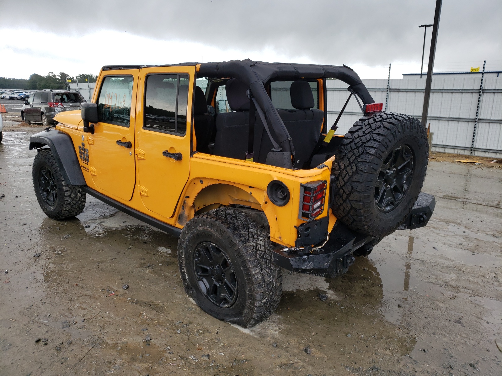 Photo 3 from auction – 2012 JEEP WRANGLER U with VIN 1C4BJWDG3CL129918