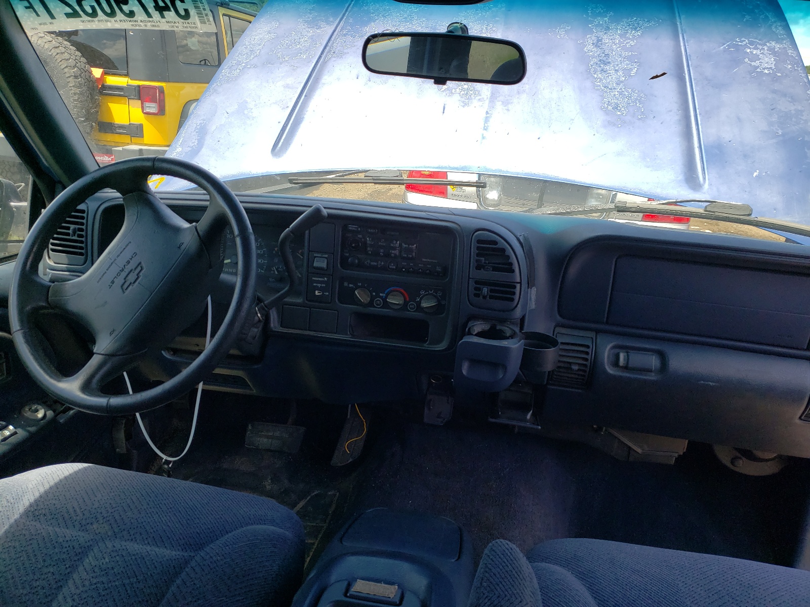 صورة رقم 9 من المزاد - 1997 CHEVROLET GMT-400 C1 مع VIN 2GCEC19R3V1225786
