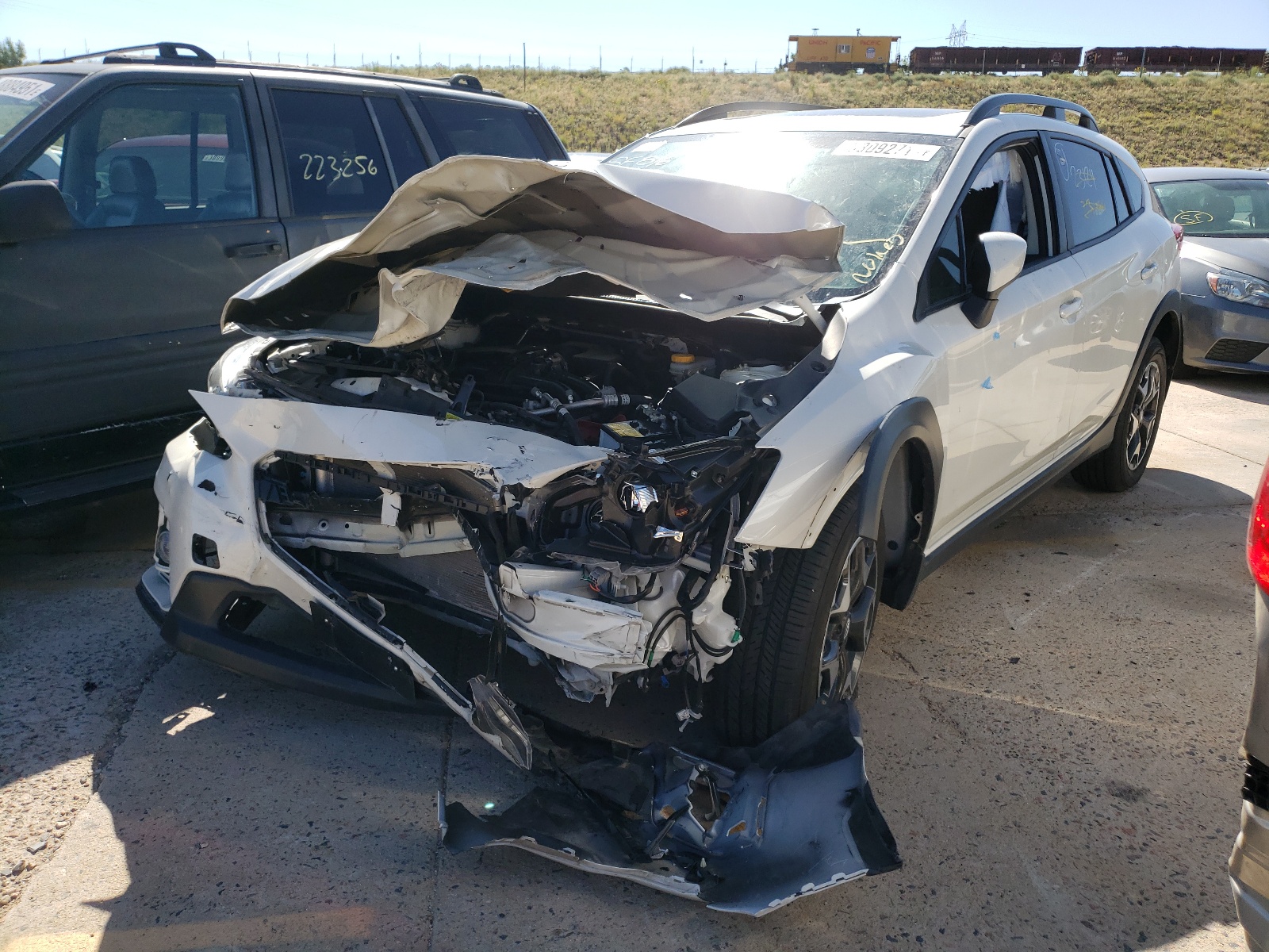 Photo 2 from auction – 2019 SUBARU CROSSTREK with VIN JF2GTAECXK8263553