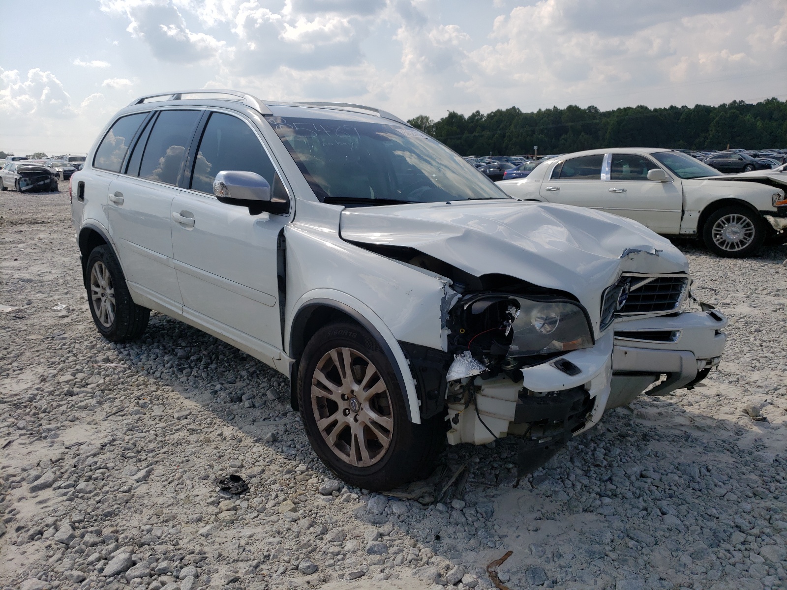 VOLVO XC90 3.2 2013 with VIN YV4952CY5D1635489 - Photo from auction