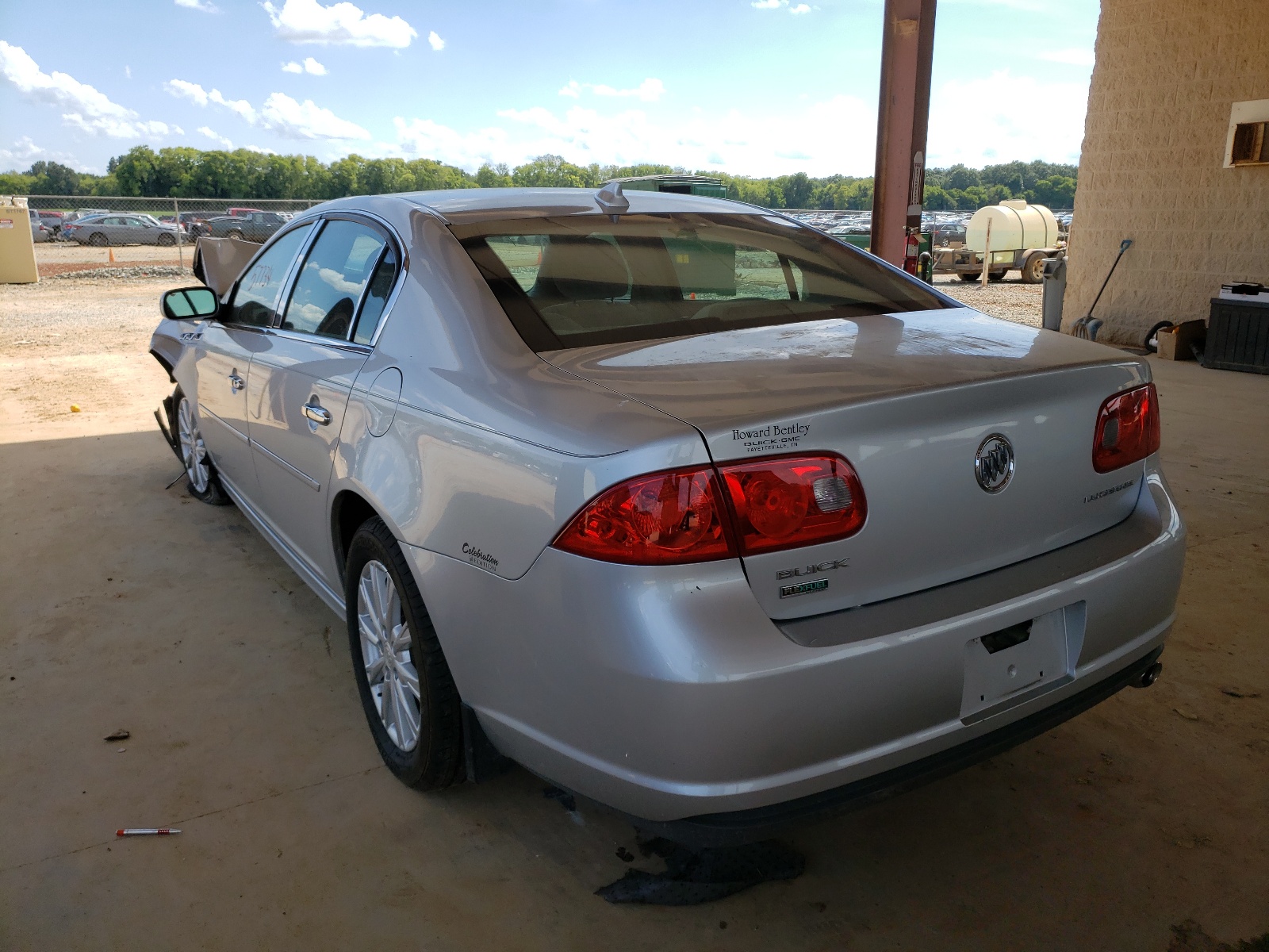 صورة رقم 3 من المزاد - 2011 BUICK LUCERNE CX مع VIN 1G4HA5EM9BU150088