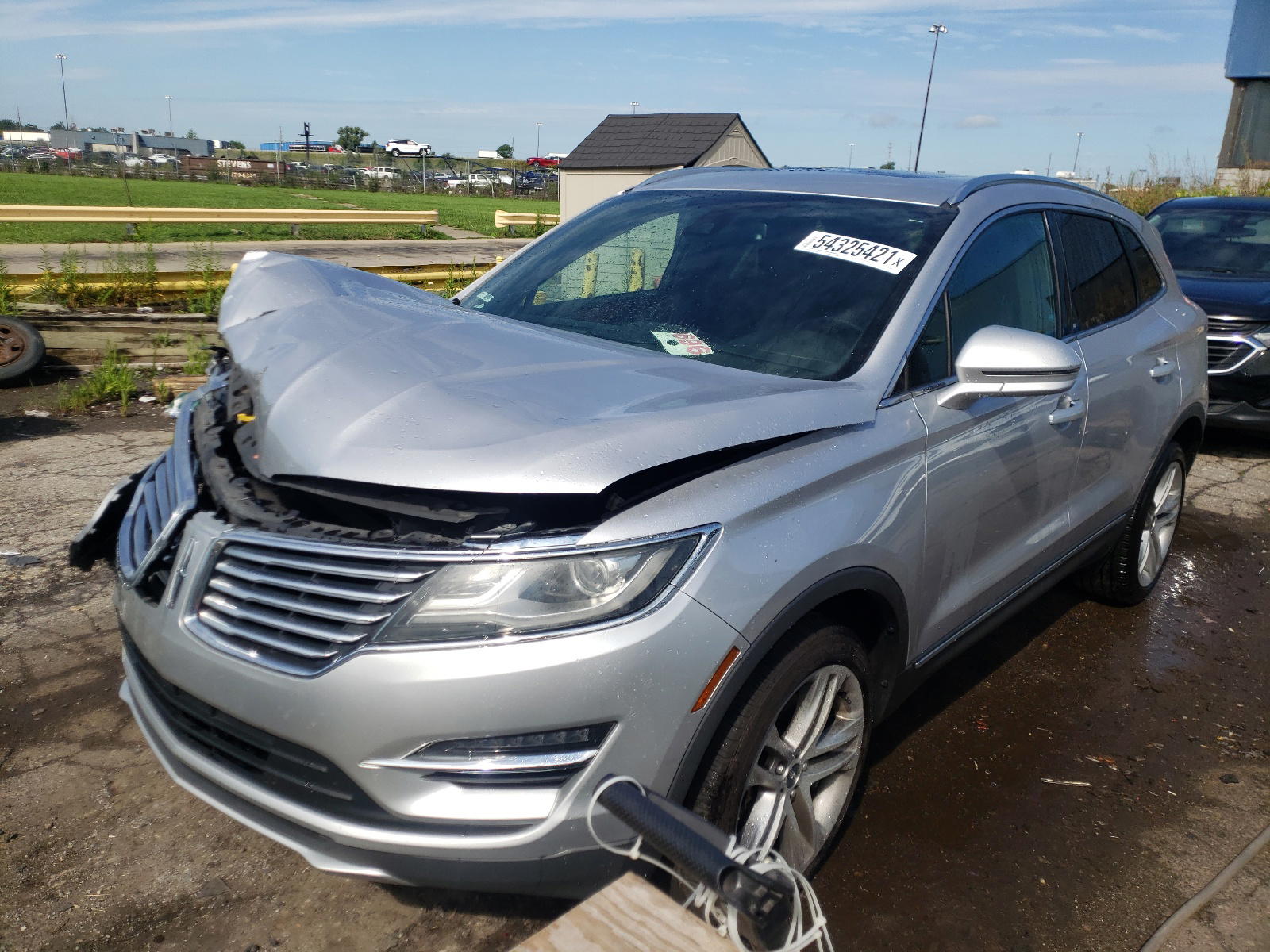 Photo 2 from auction – 2015 LINCOLN MKC with VIN 5LMTJ2AH4FUJ33204