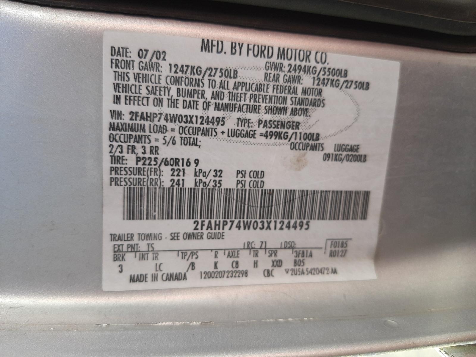 Photo 10 from auction – 2003 FORD CROWN VICT with VIN 2FAHP74W03X124495