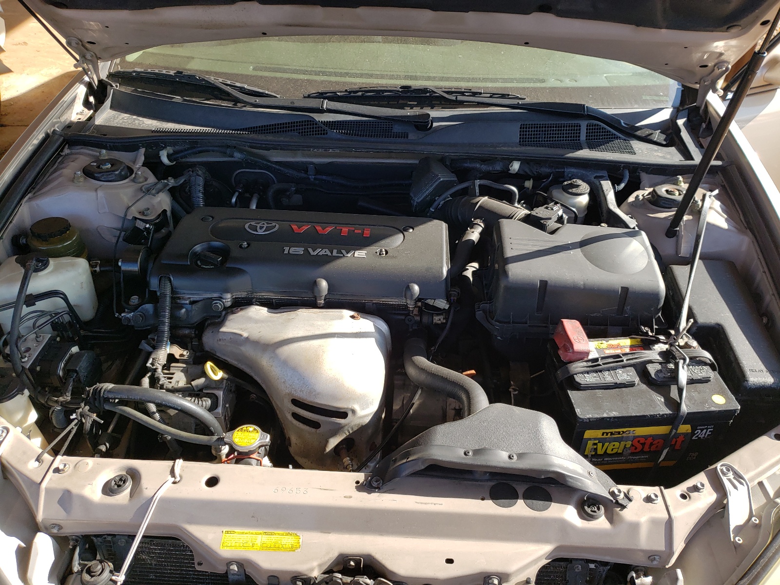 Photo 11 from auction – 2003 TOYOTA CAMRY LE with VIN 4T1BE32KX3U766367