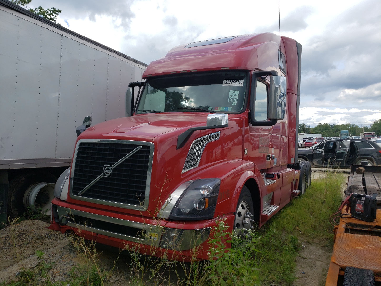 Photo 2 from auction – 2018 VOLVO VN VNL with VIN 4V4NC9EHXJN889558