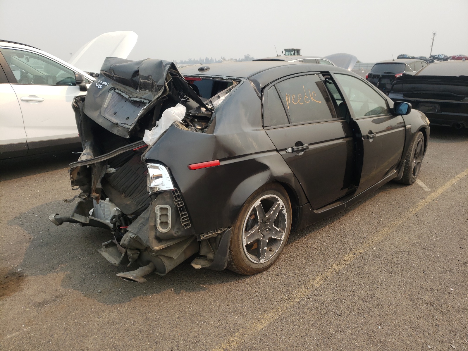 Photo 4 from auction – 2005 ACURA TL with VIN 19UUA66255A068968