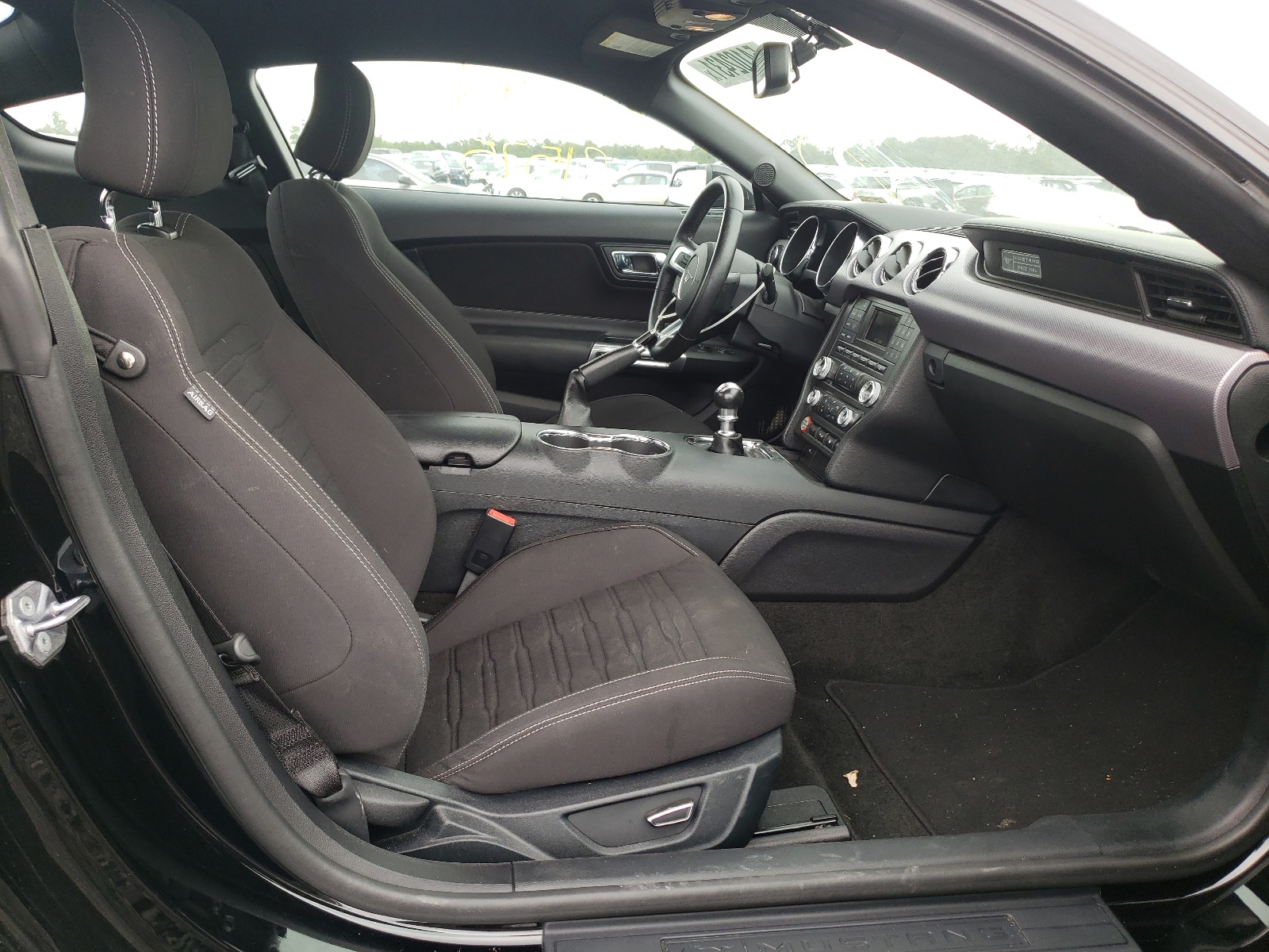 Photo 5 from auction – 2016 FORD MUSTANG GT with VIN 1FA6P8CF2G5294878