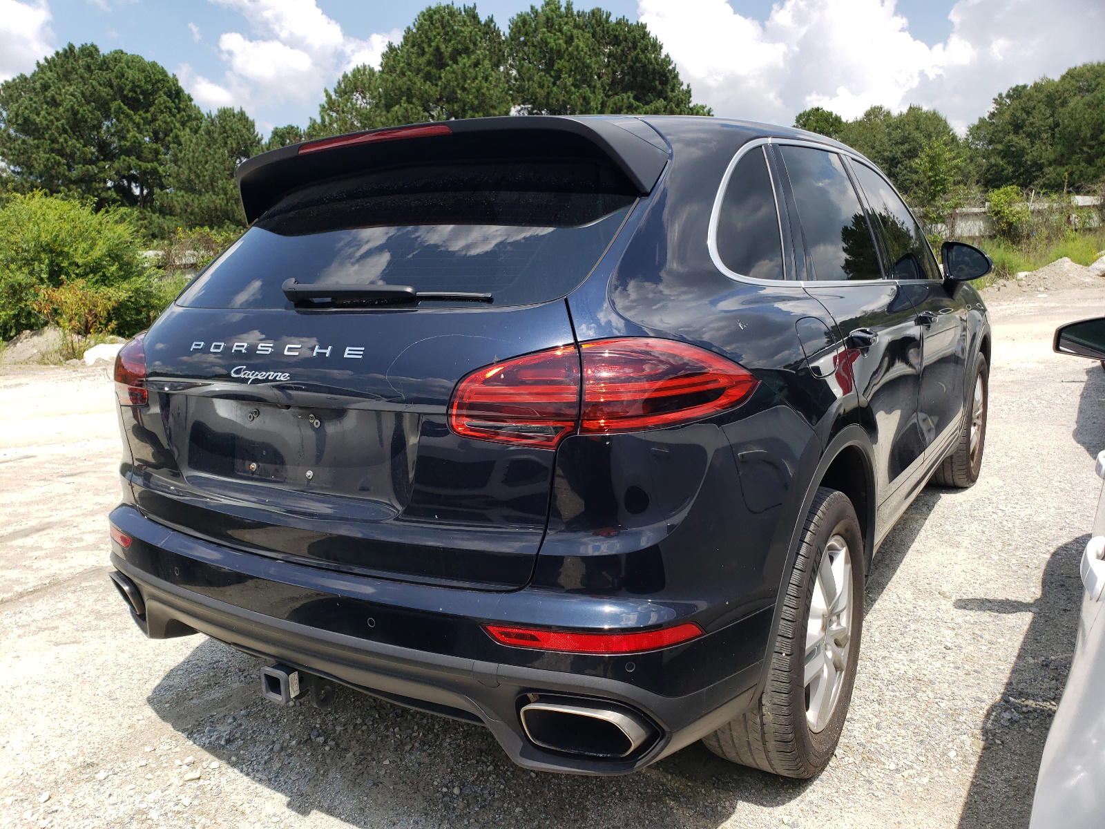 Photo 4 from auction – 2016 PORSCHE CAYENNE with VIN WP1AA2A27GKA10986
