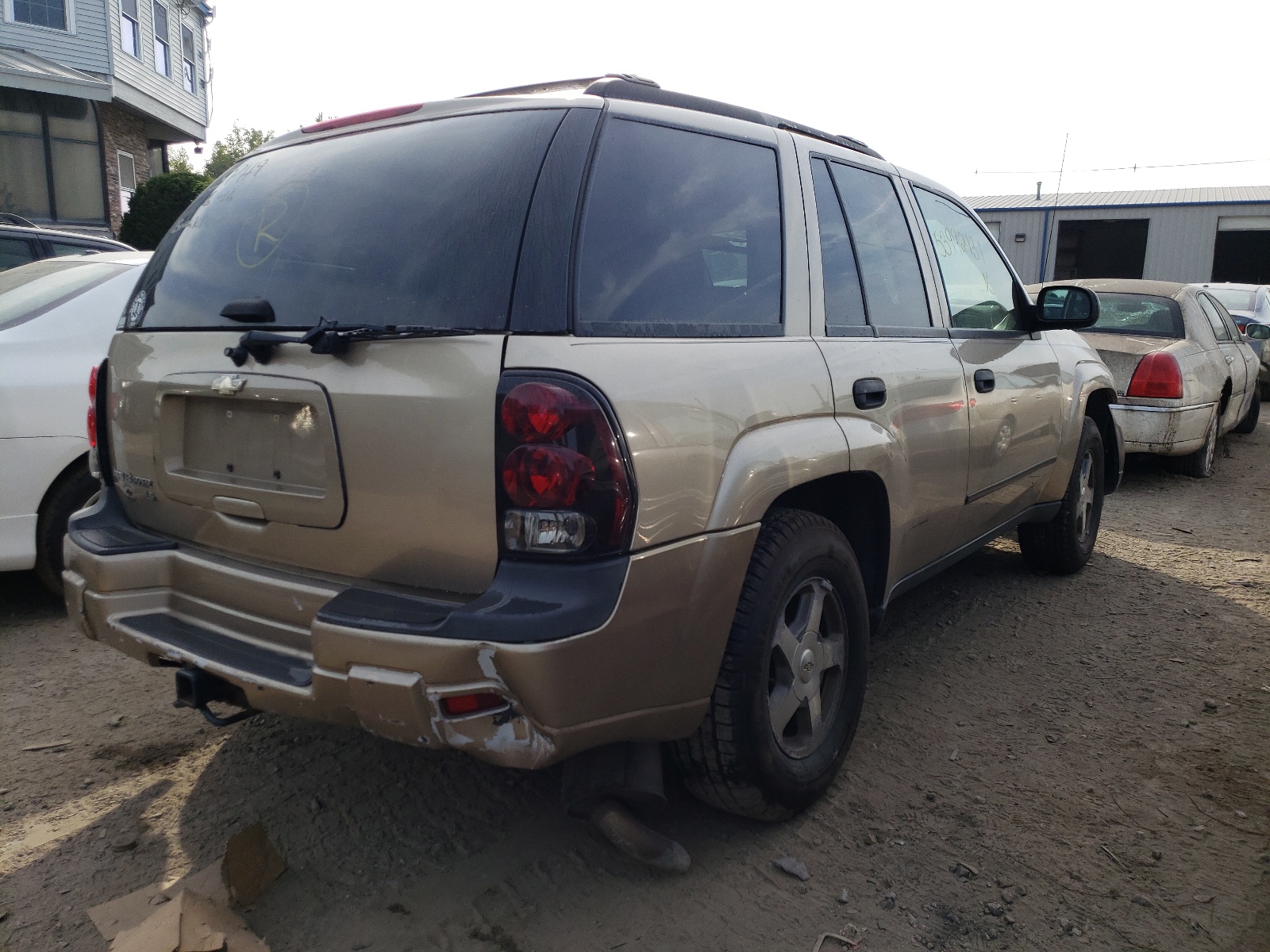 Photo 4 from auction – 2006 CHEVROLET TRAILBLAZE with VIN 1GNDT13S662122037