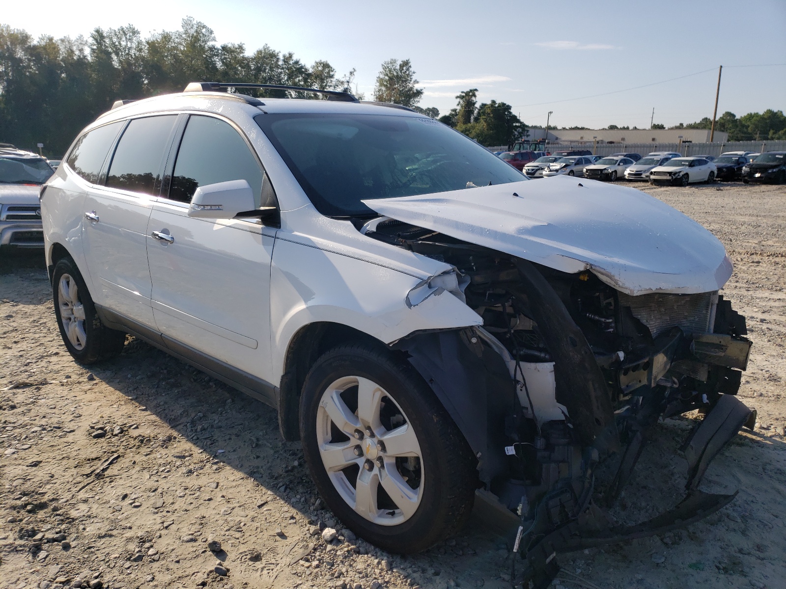 CHEVROLET TRAVERSE L 2016 with VIN 1GNKRGKD8GJ154314 - Photo from auction