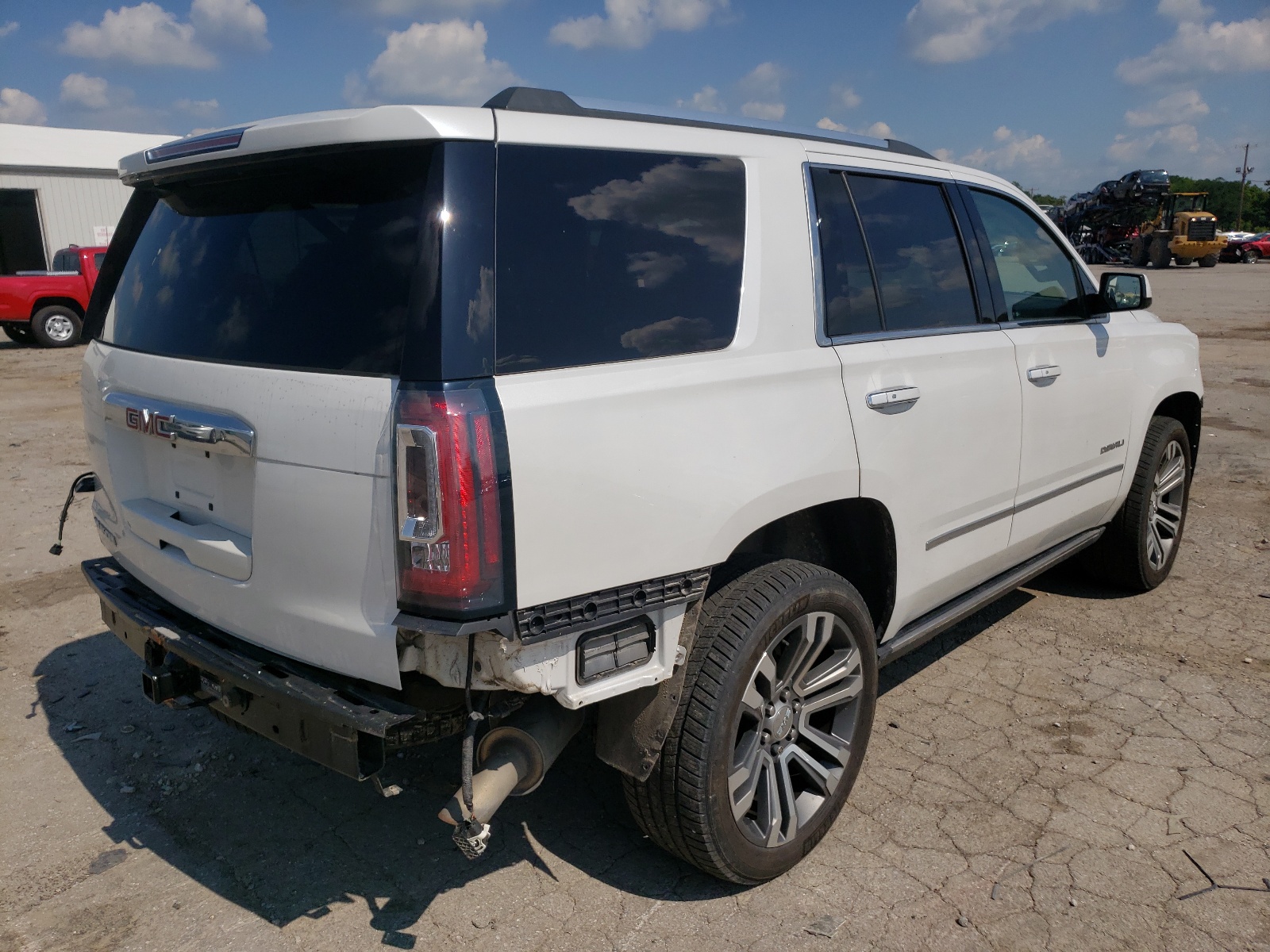 Photo 4 from auction – 2017 GMC YUKON DENA with VIN 1GKS2CKJ2HR149063