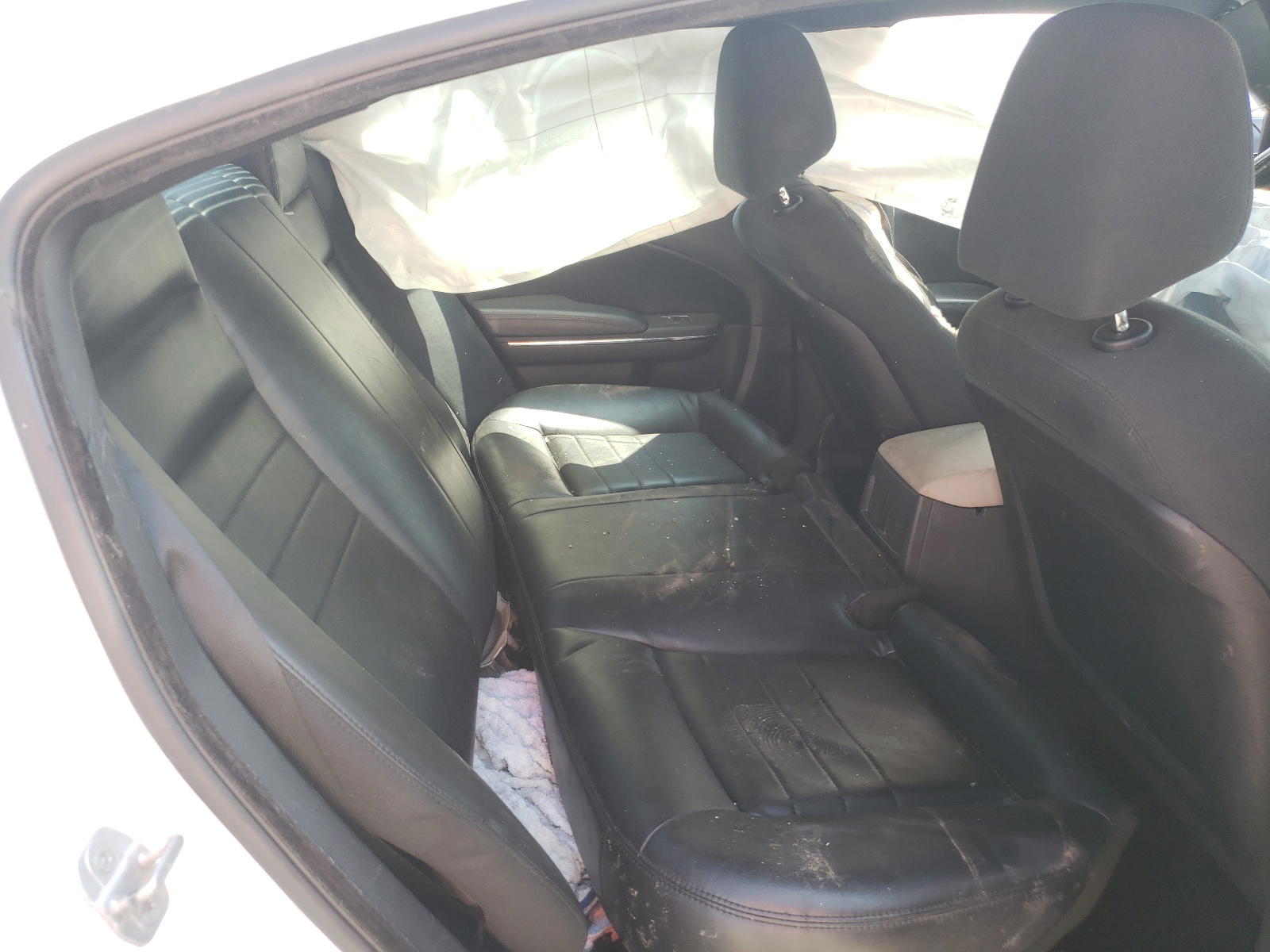 Photo 6 from auction – 2011 DODGE CHARGER with VIN 2B3CL1CT6BH600750