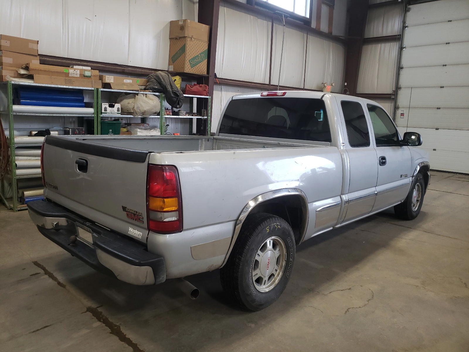 Photo 4 from auction – 2001 GMC NEW SIERRA with VIN 1GTEC19V71Z232531