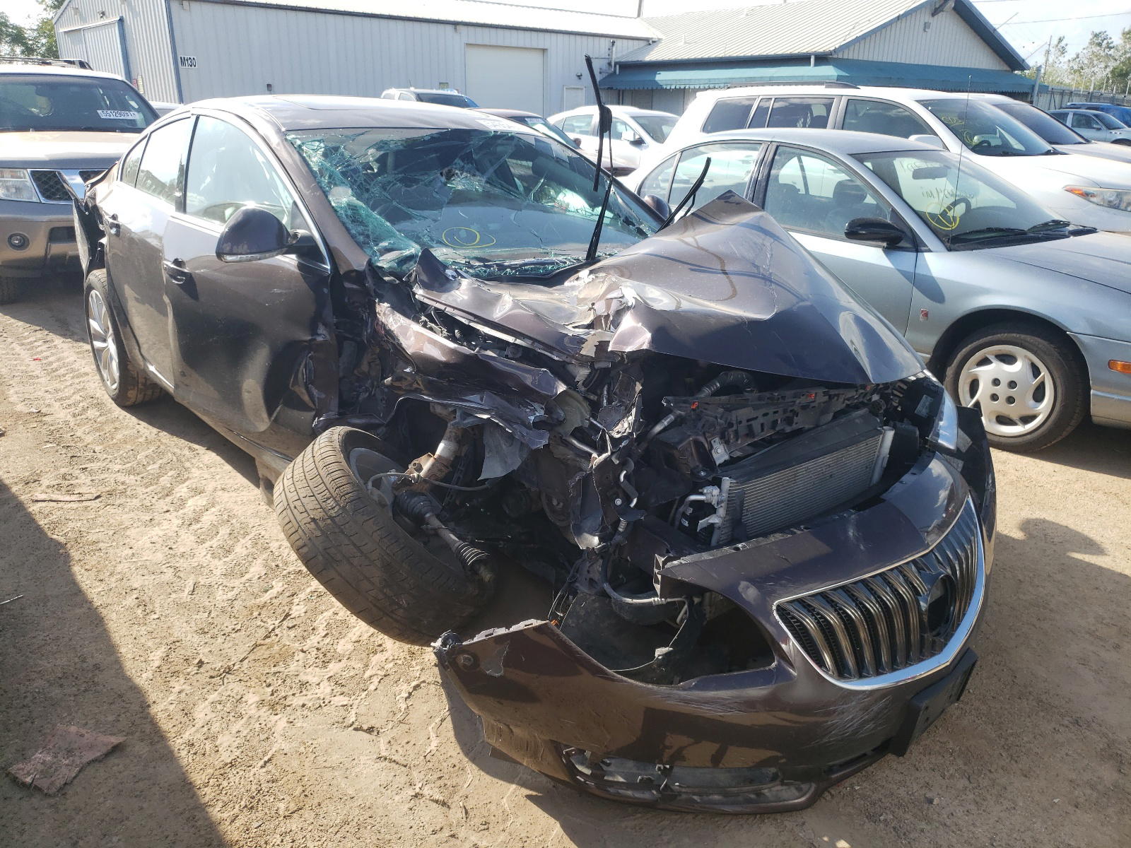 BUICK REGAL PREM 2015 with VIN 2G4GN5EX9F9156647 - Photo from auction