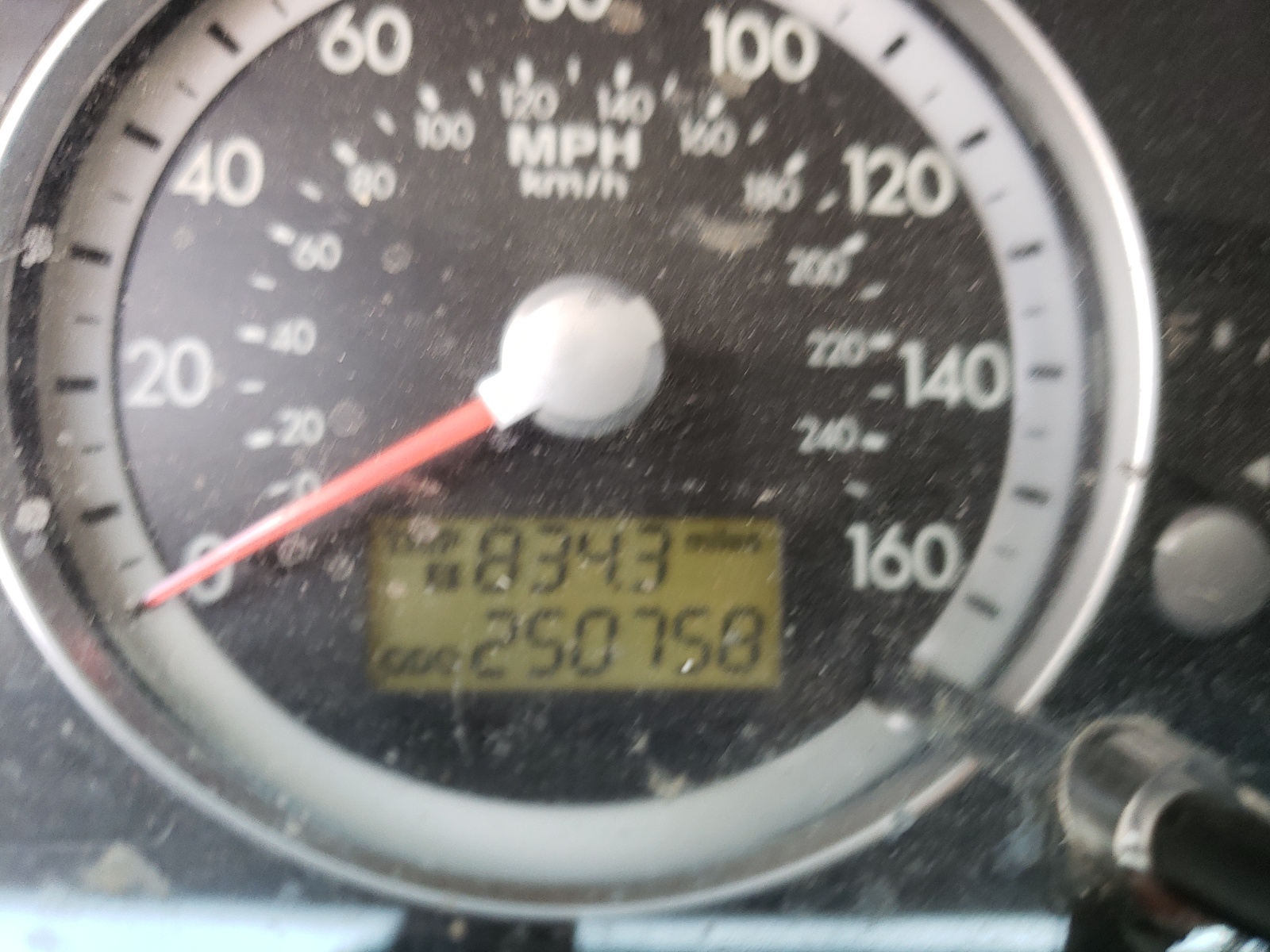 Photo 8 from auction – 2006 KIA AMANTI with VIN KNALD124865098274
