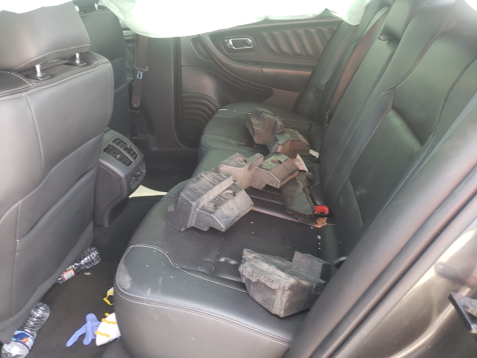 Фото 6 с аукциона – 2019 FORD TAURUS LIM с VIN 1FAHP2F87KG115489