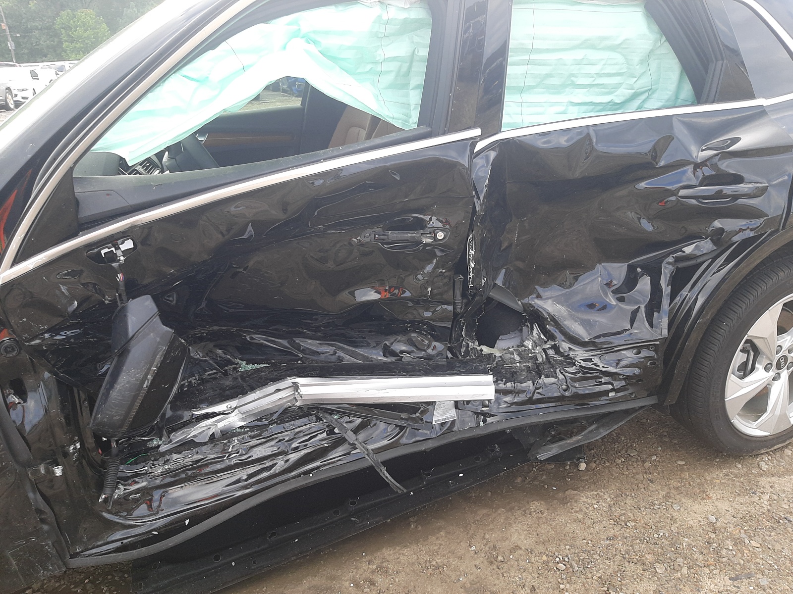 Photo 10 from auction – 2021 AUDI Q5 PREMIUM with VIN WA1BAAFY2M2079491