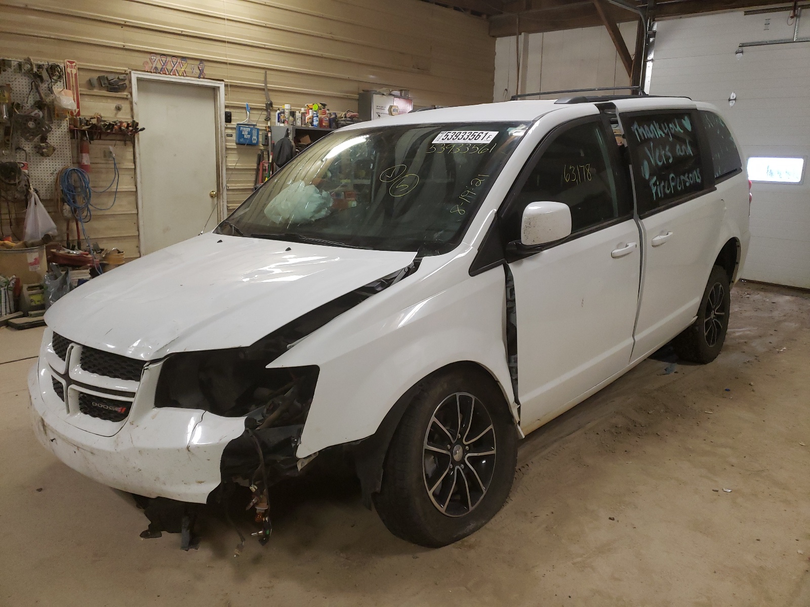 Photo 2 from auction – 2018 DODGE GRAND CARA with VIN 2C4RDGEG1JR339044