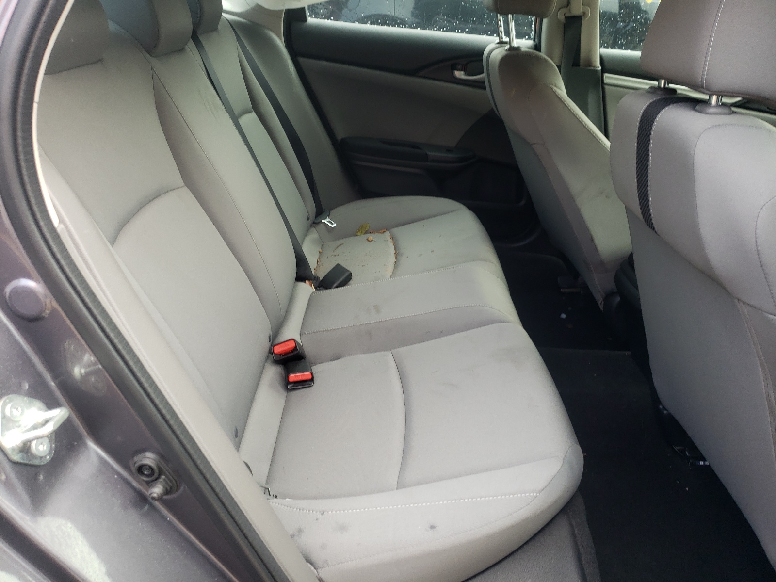 Photo 6 from auction – 2020 HONDA CIVIC LX with VIN 19XFC2F67LE015101