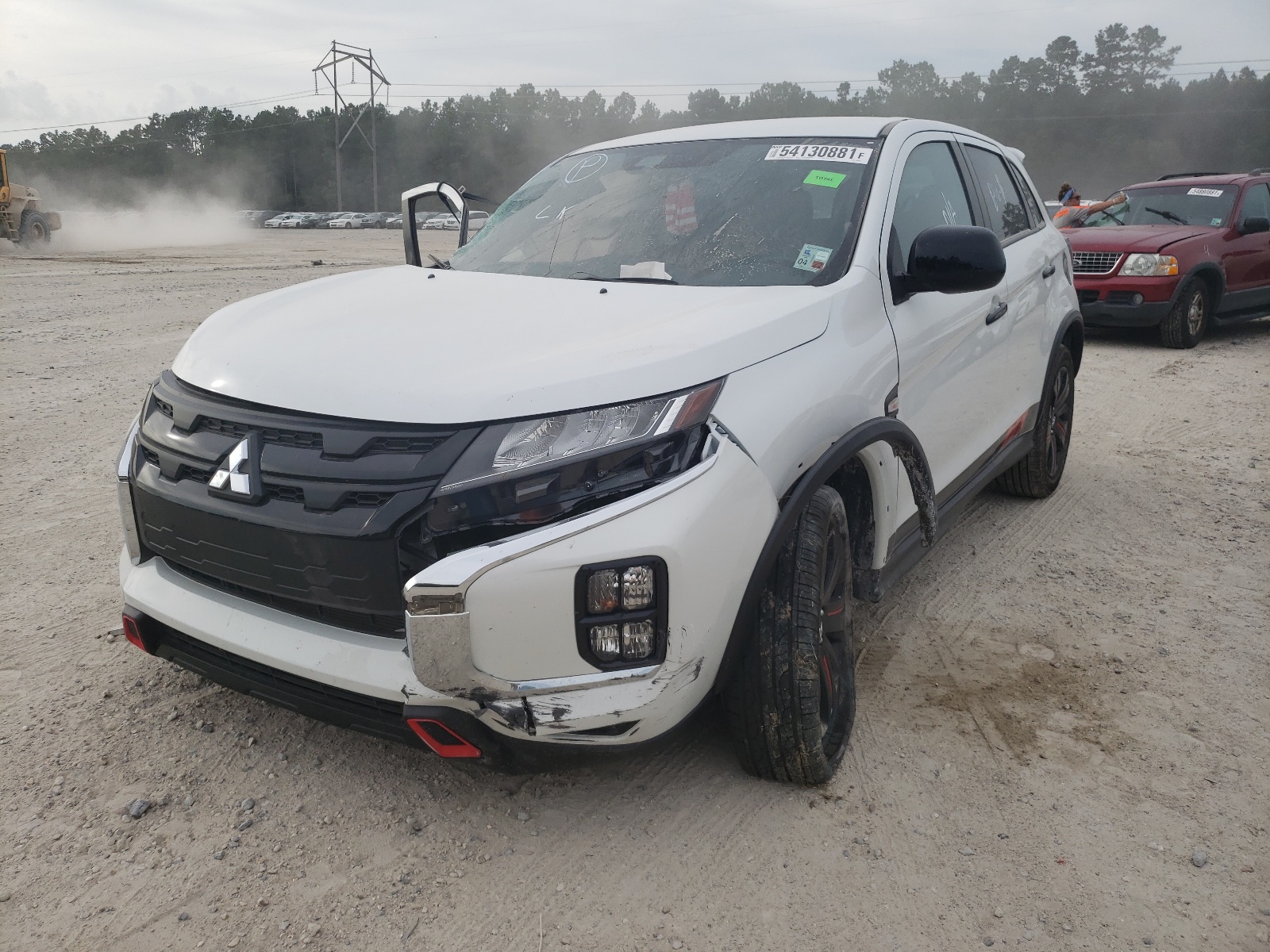 Photo 2 from auction – 2021 MITSUBISHI OUTLANDER with VIN JA4APUAU5MU020780