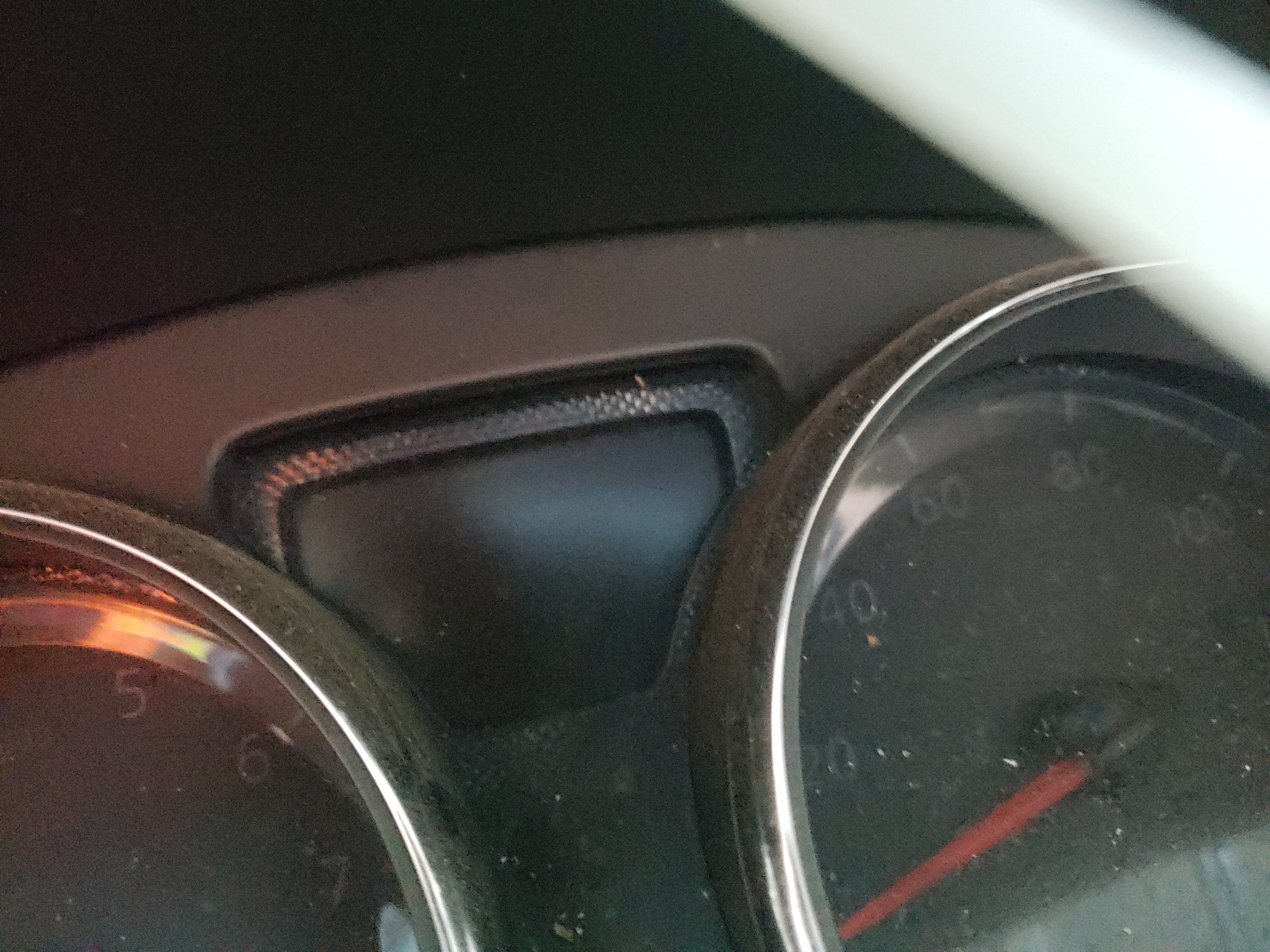 Photo 8 from auction – 2019 NISSAN VERSA S with VIN 3N1CN7APXKL844798