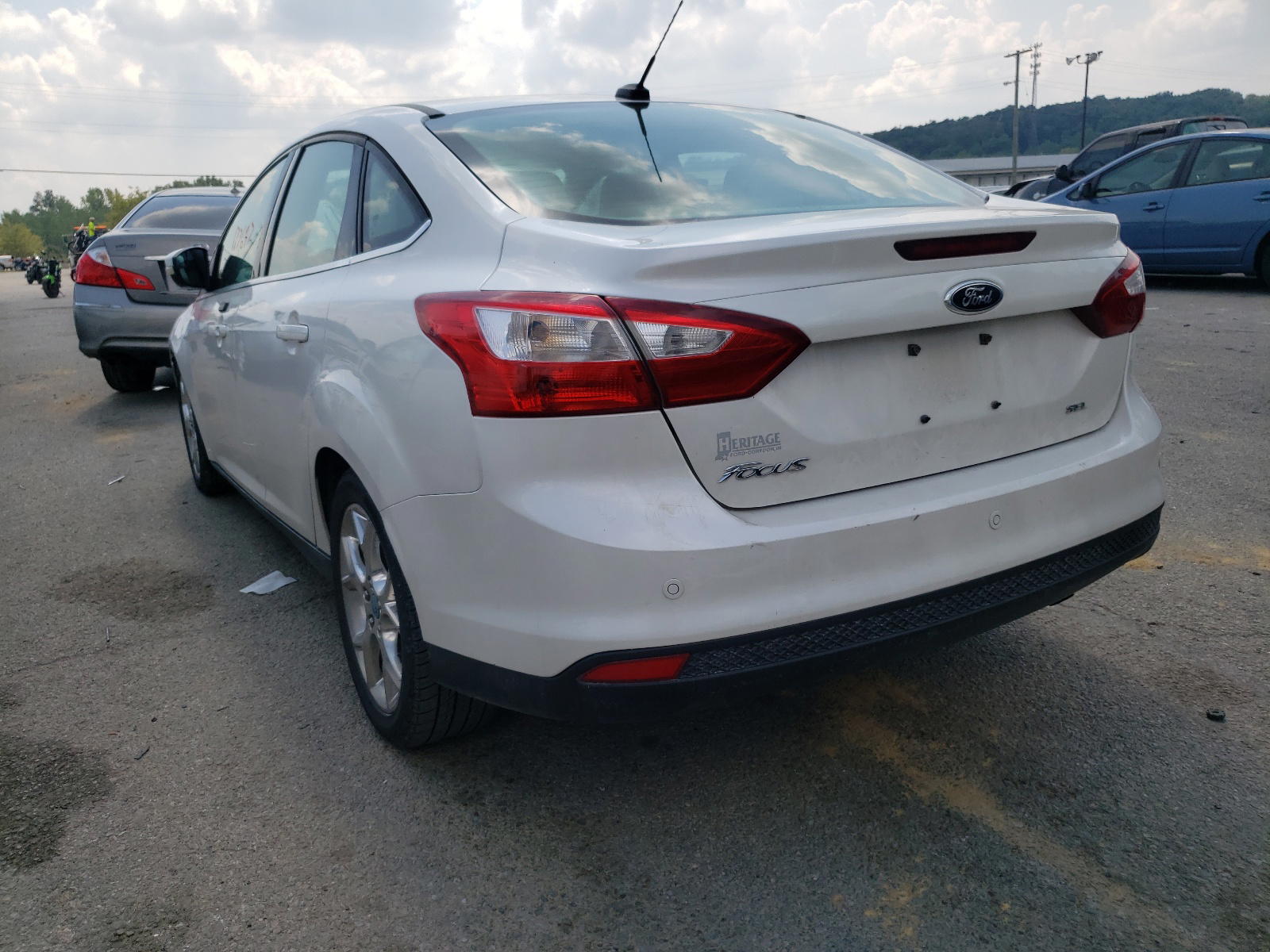Photo 3 from auction – 2012 FORD FOCUS SEL with VIN 1FAHP3H22CL278011