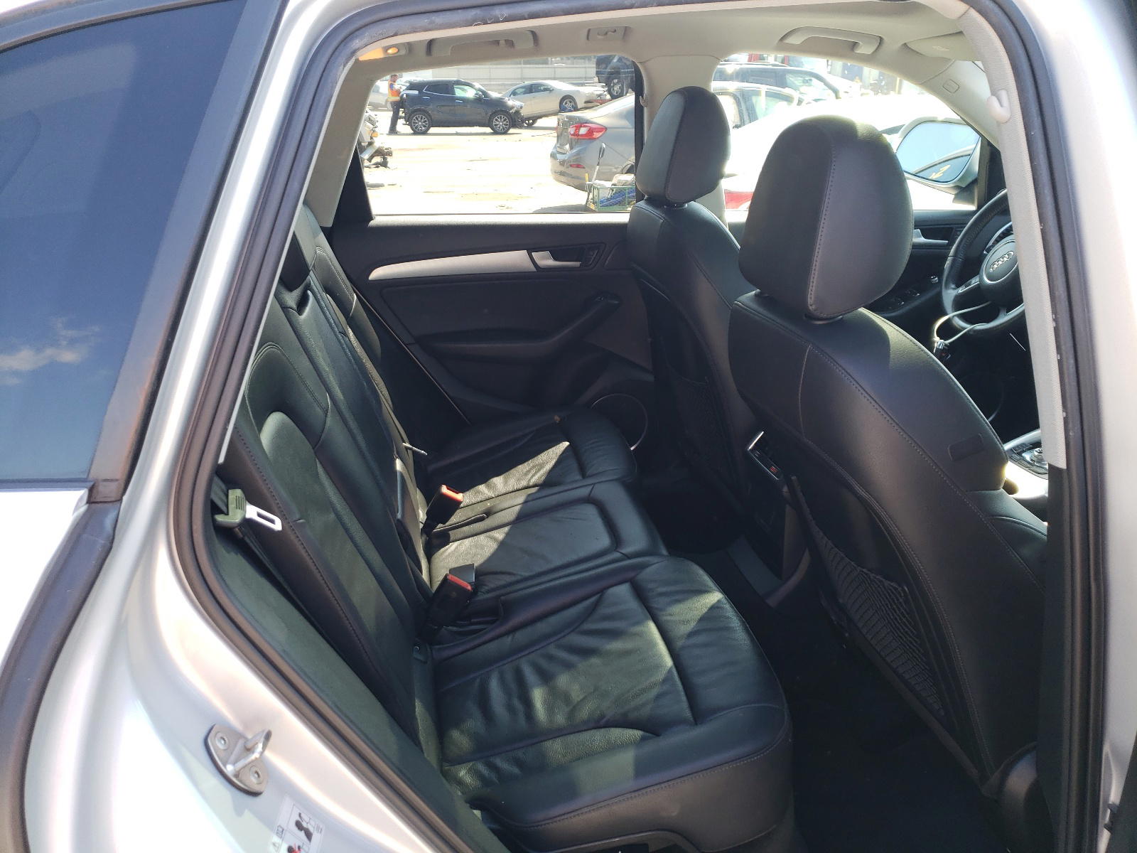 Photo 6 from auction – 2013 AUDI Q5 with VIN WA1LFAFP6DA081991