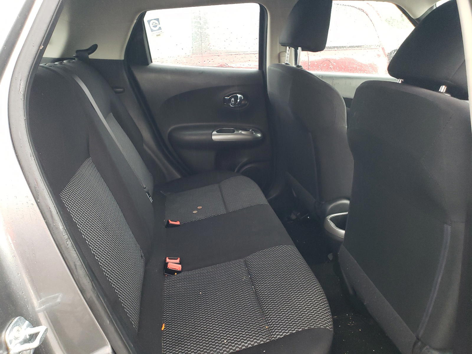 Photo 6 from auction – 2015 NISSAN JUKE S with VIN JN8AF5MV3FT558636