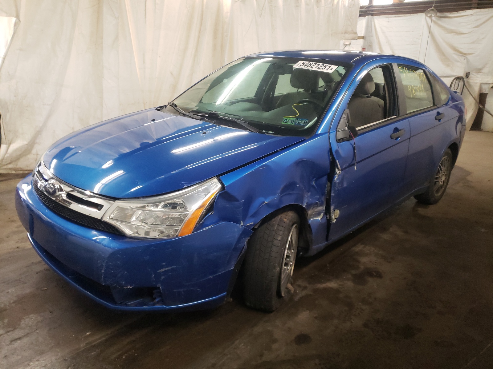 Photo 2 from auction – 2010 FORD FOCUS SE with VIN 1FAHP3FN1AW108019
