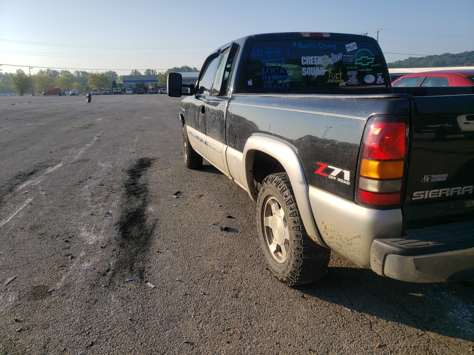 Photo 3 from auction – 2004 GMC NEW SIERRA with VIN 1GTEK19T74Z166892