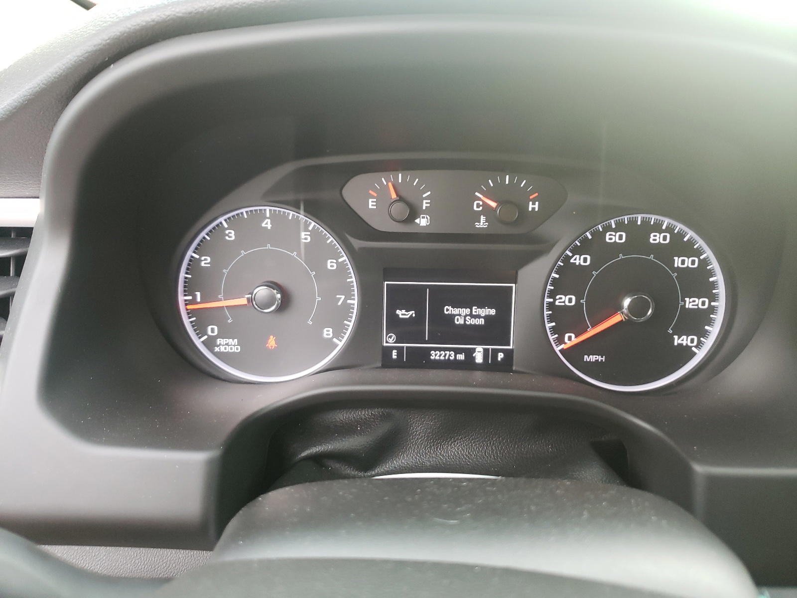 Photo 8 from auction – 2018 GMC ACADIA SLE with VIN 1GKKNRLS2JZ183382