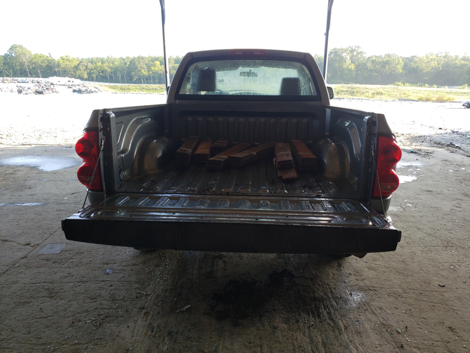 Photo 6 from auction – 2007 DODGE RAM 1500 S with VIN 1D7HA16K17J625385