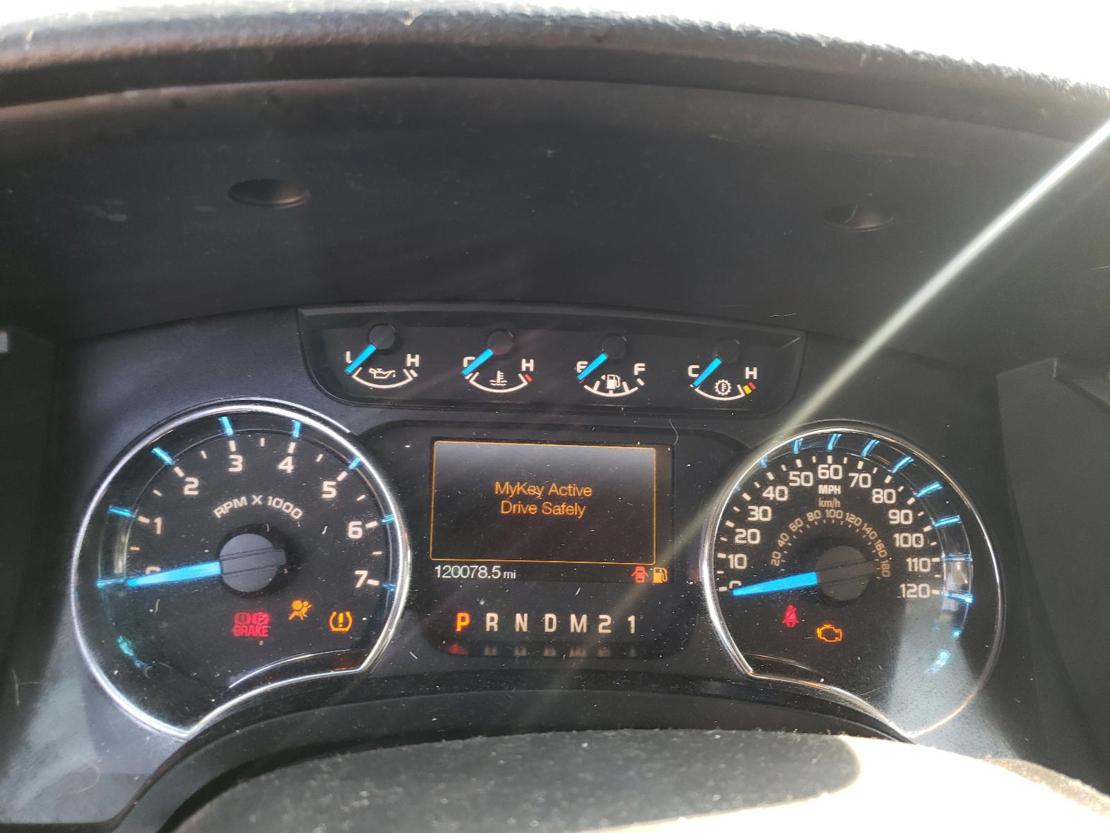 Photo 8 from auction – 2014 FORD F150 SUPER with VIN 1FTFW1EF3EKE72040