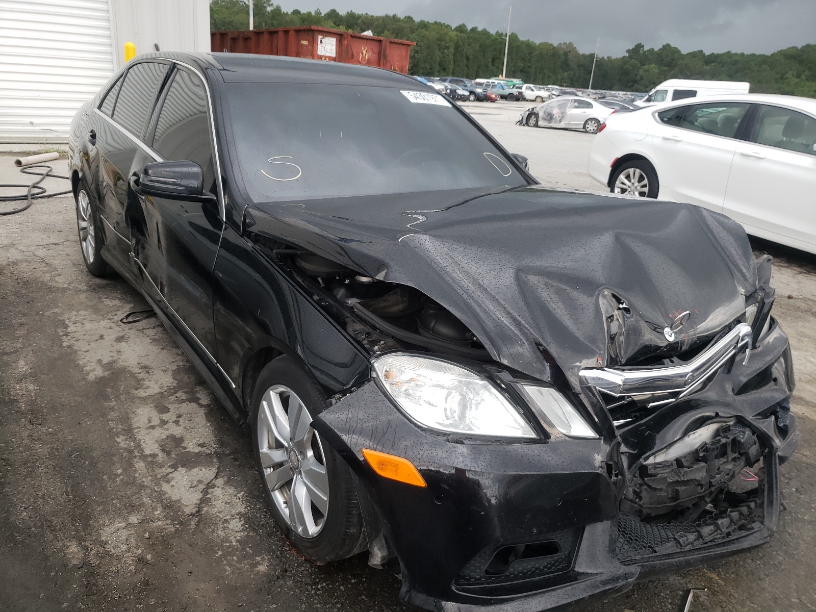 Photo 1 from auction – 2011 MERCEDES-BENZ E 350 4MAT with VIN WDDHF8HB9BA412698