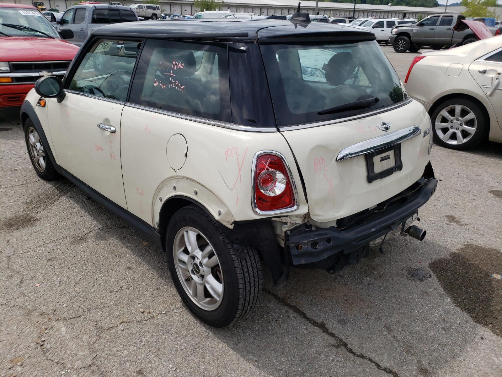 Photo 3 from auction – 2013 MINI COOPER S with VIN WMWSU3C59DT682271
